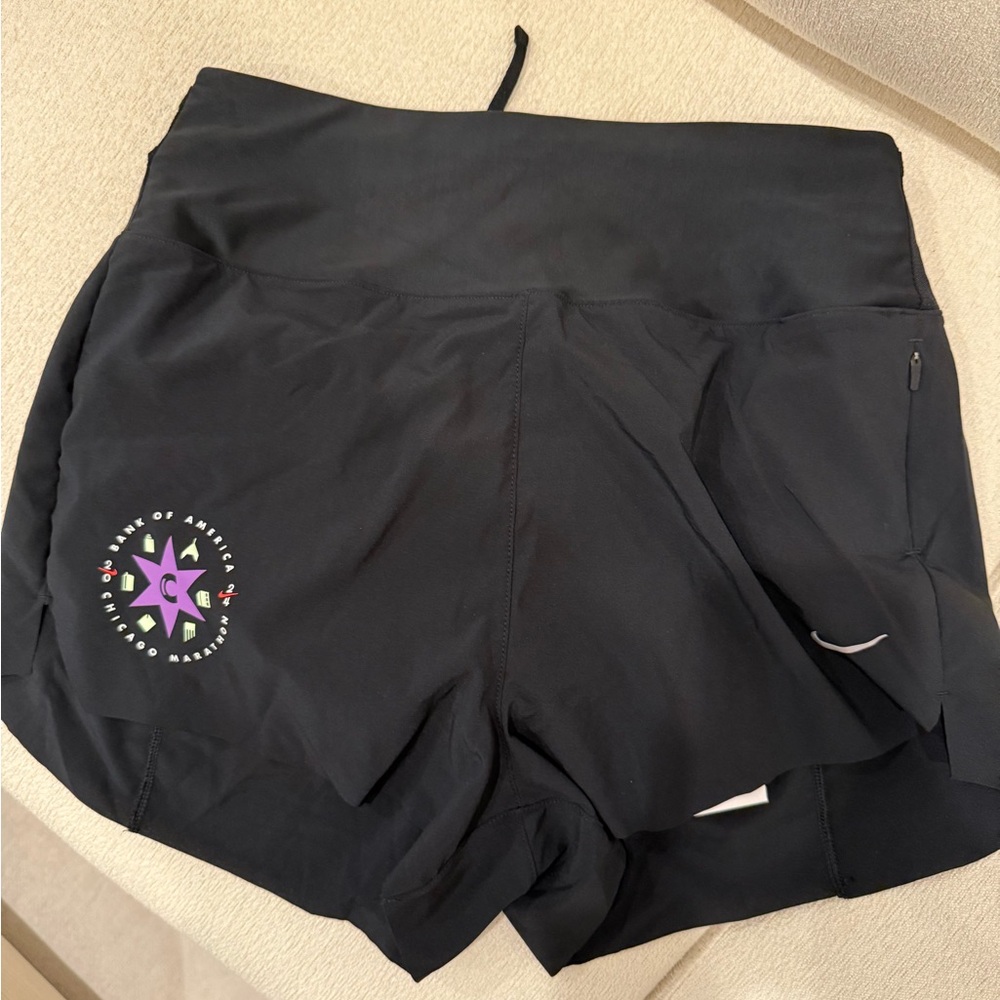 2024 chicago marathon nike shorts